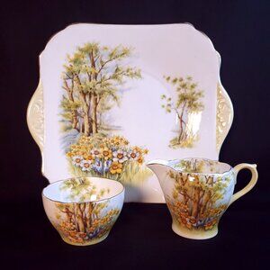 Vintage Shelley “Daffodil Time” Tea Trio – Pattern 13370